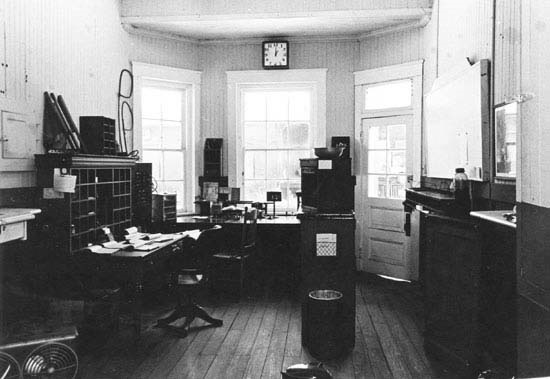telegraph room